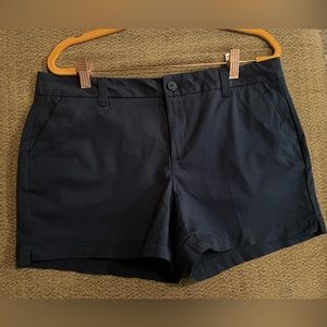 Magellan Outdoors NWT Women’s Camper Shorts - size 10